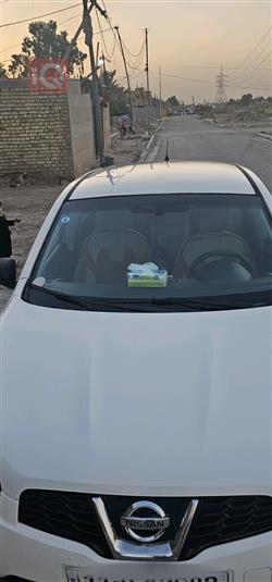 نيسان قاشقاي